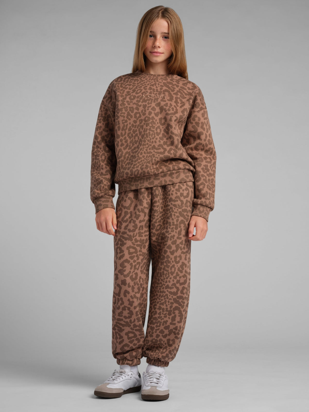 Mocha Leopard / Raphaella