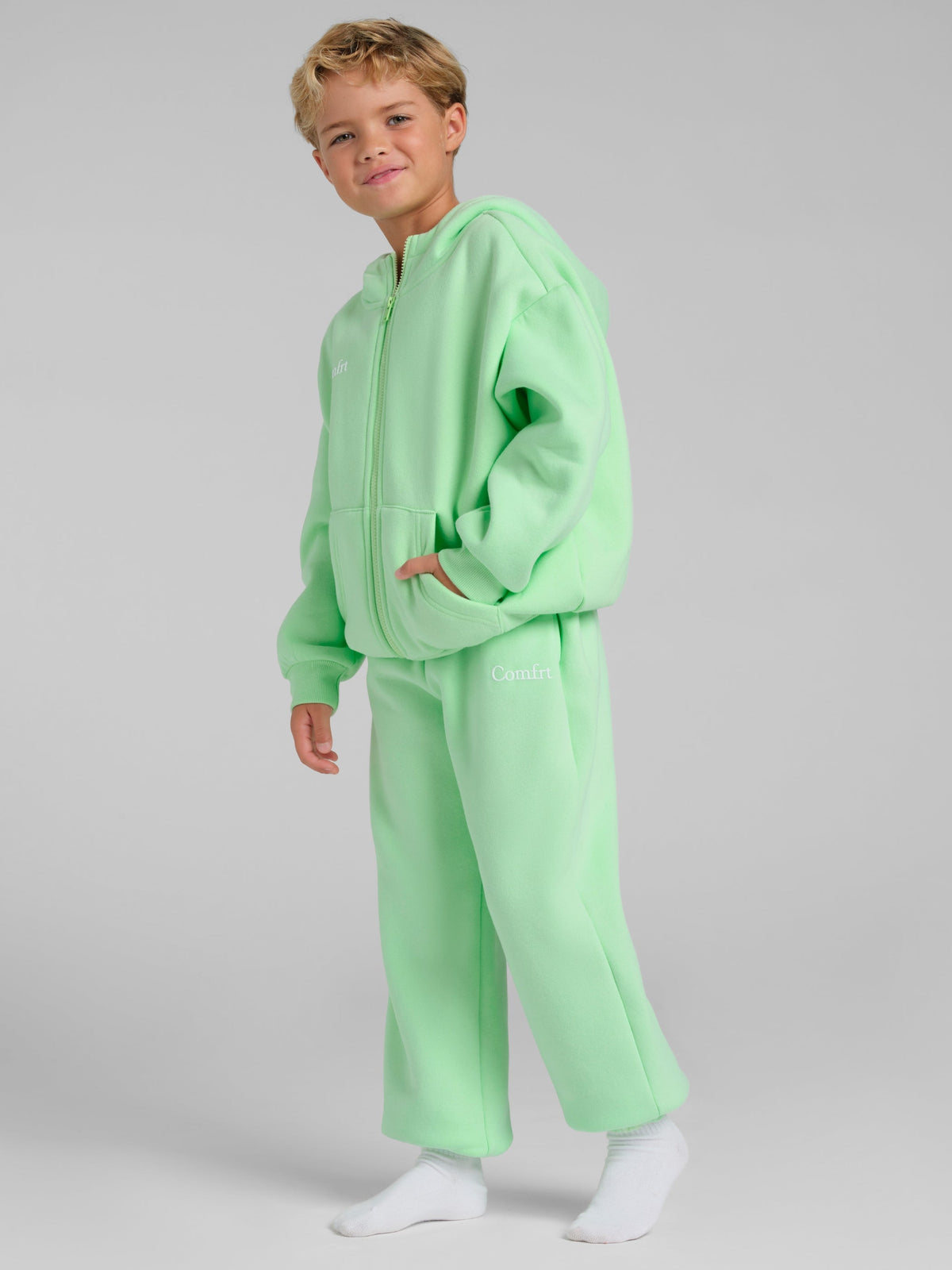 Powder Mint / Joseph 