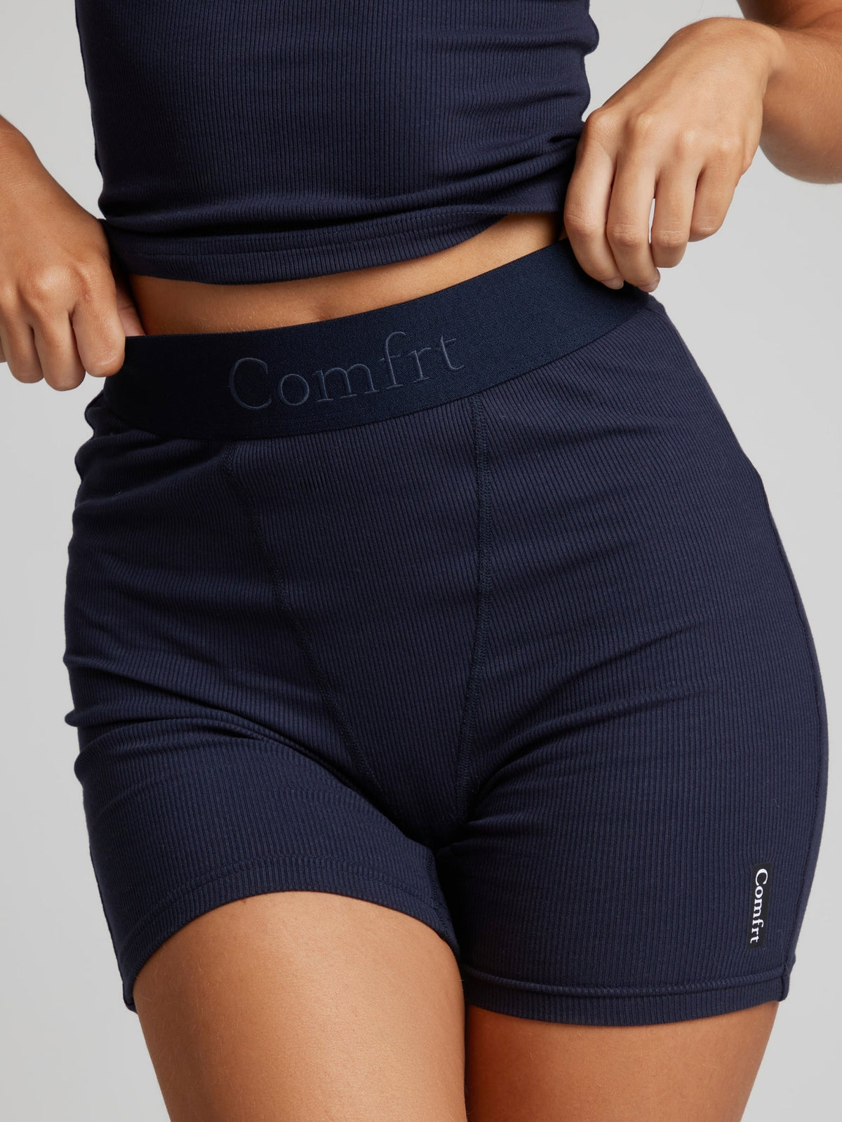 Navy / F