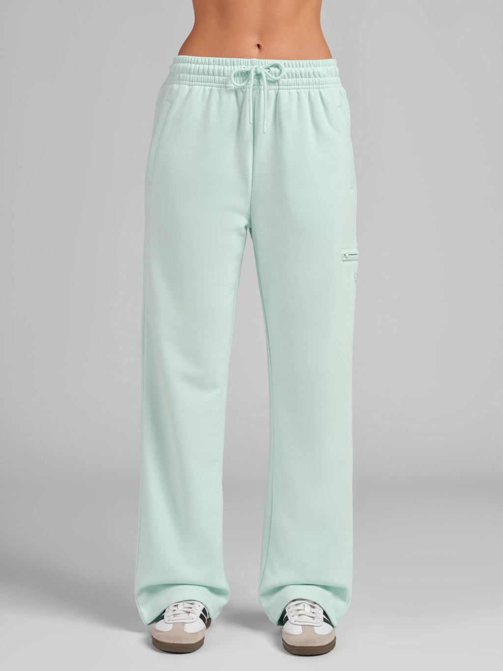 Halo Lightweight Airplane Mode Straight Leg Sweatpants