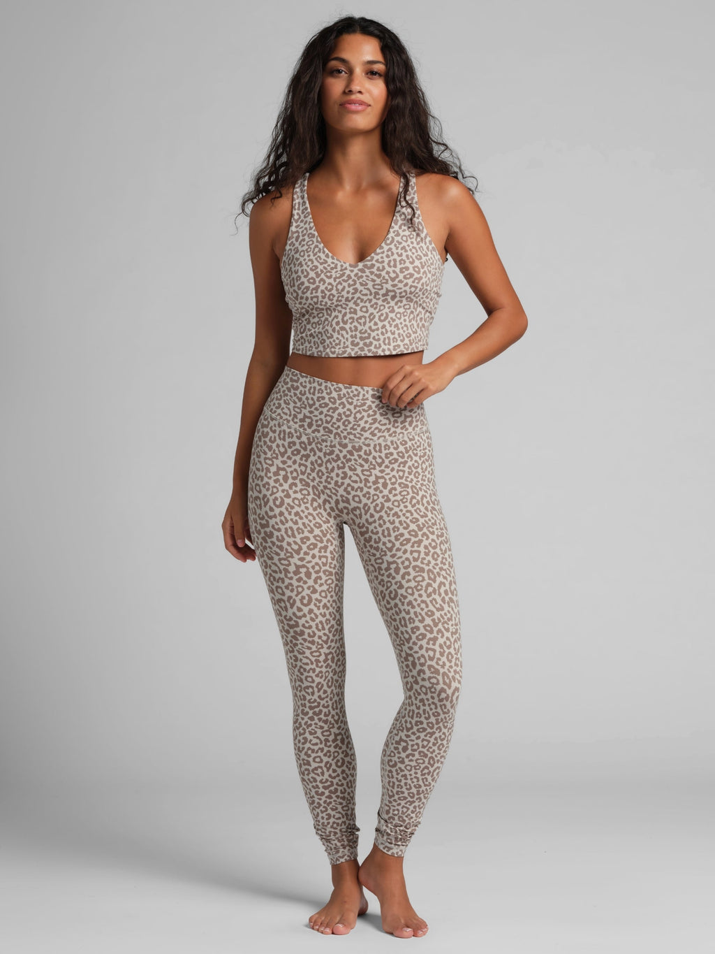 ComfrtCore™ V-Neck Crop Tank