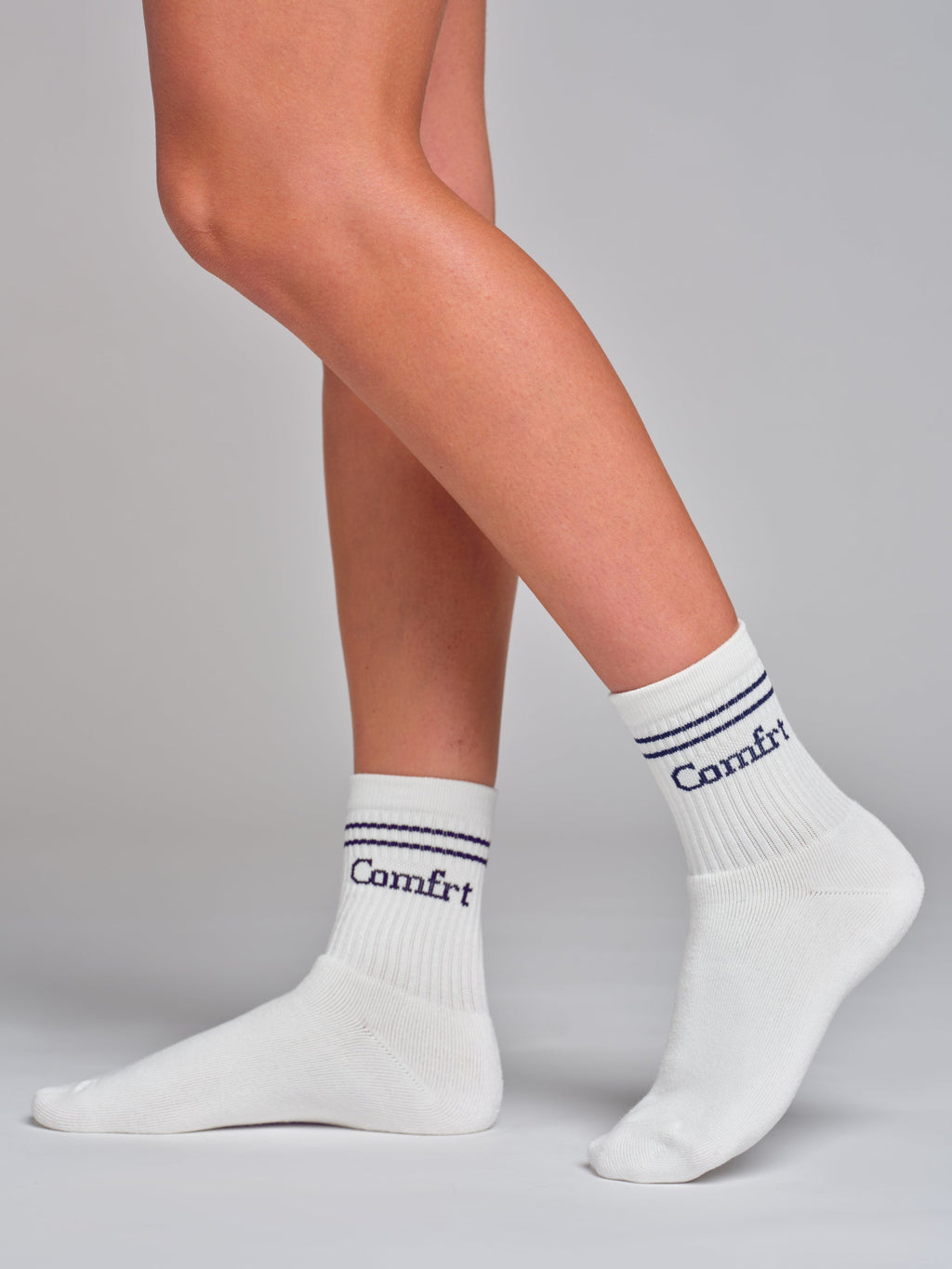 Stripe Trim Ankle Socks