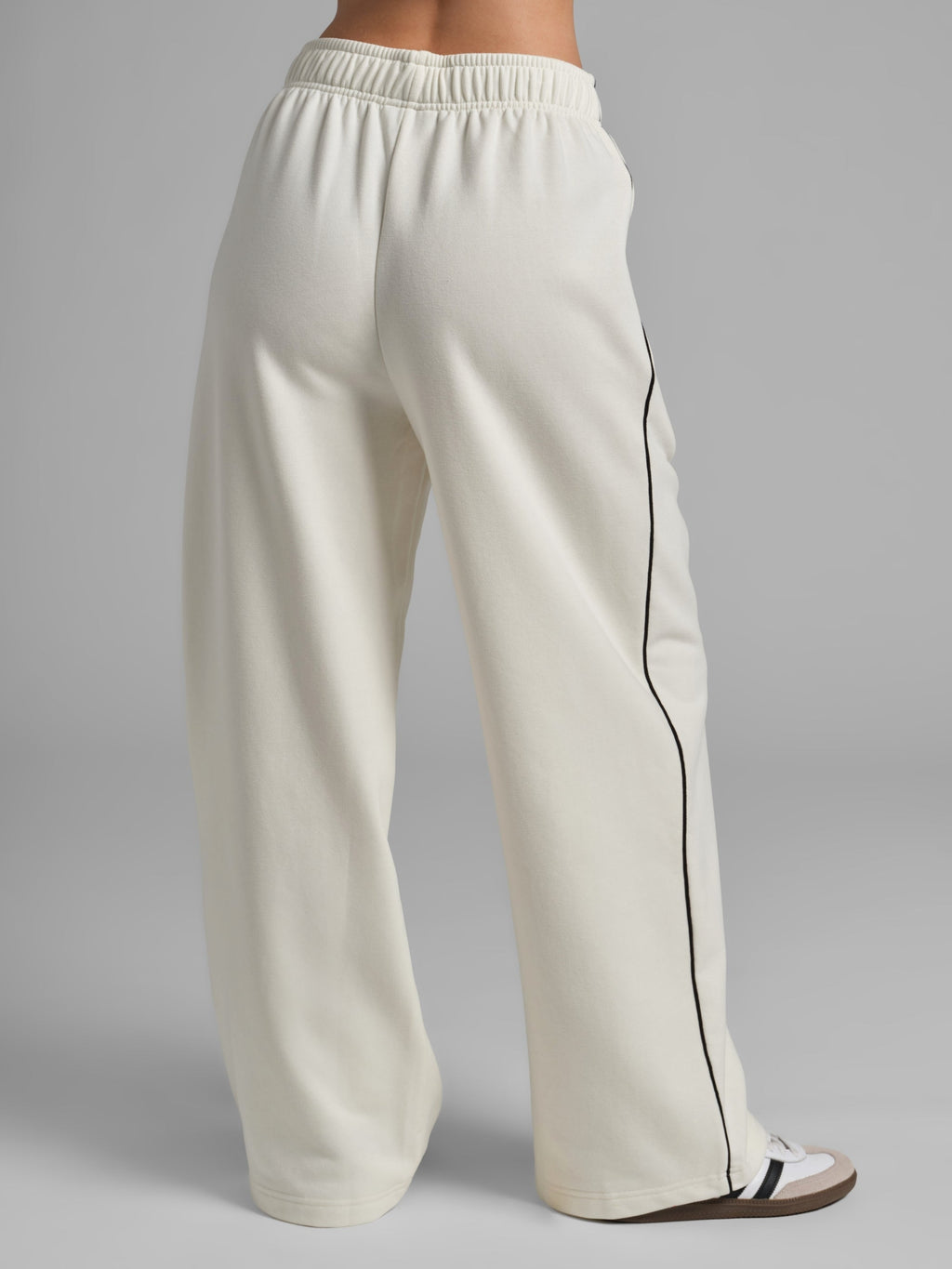 Laid Back Halo Lightweight Wide Leg Pant