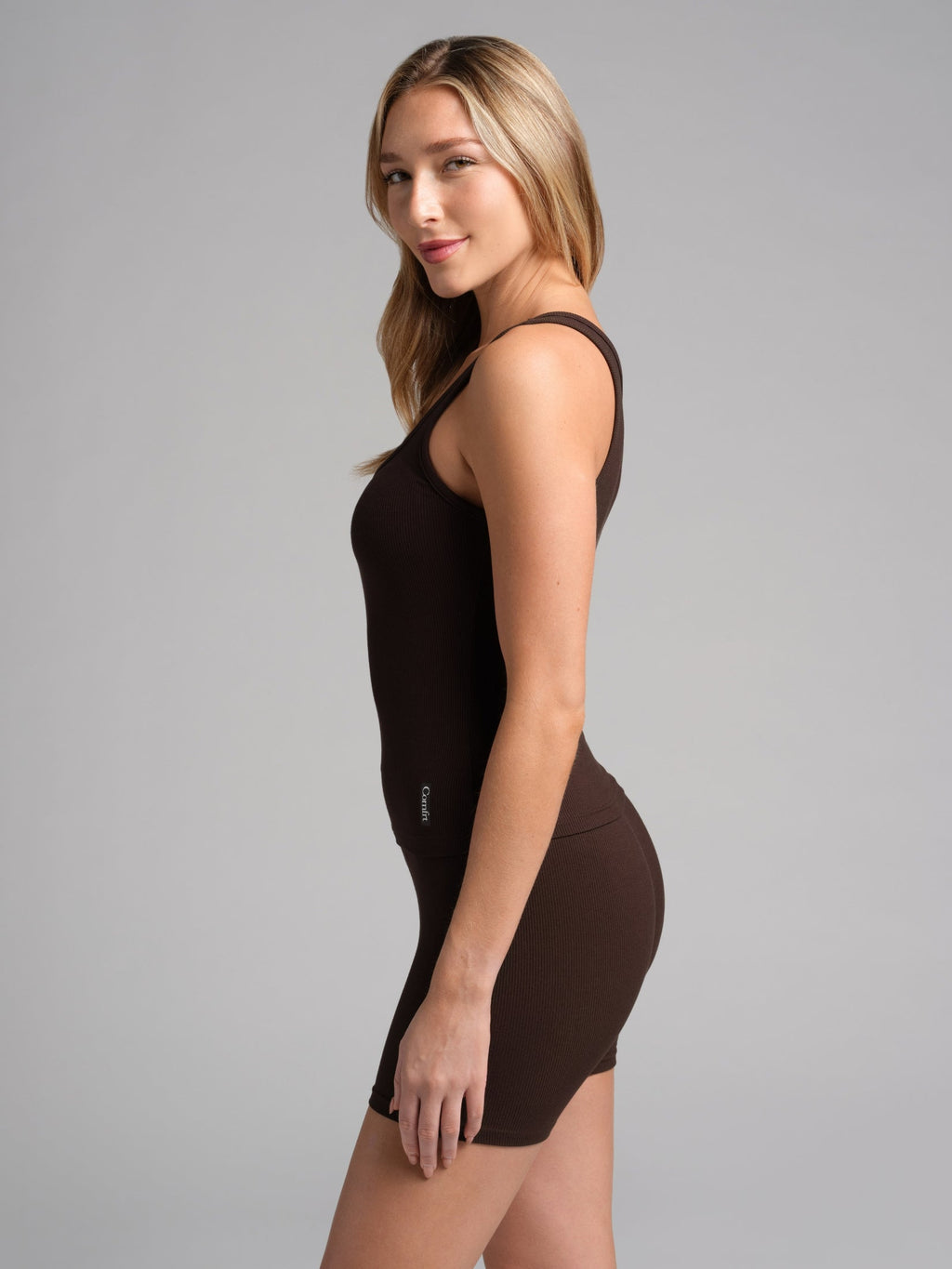 Rib Contour Waist Length Tank