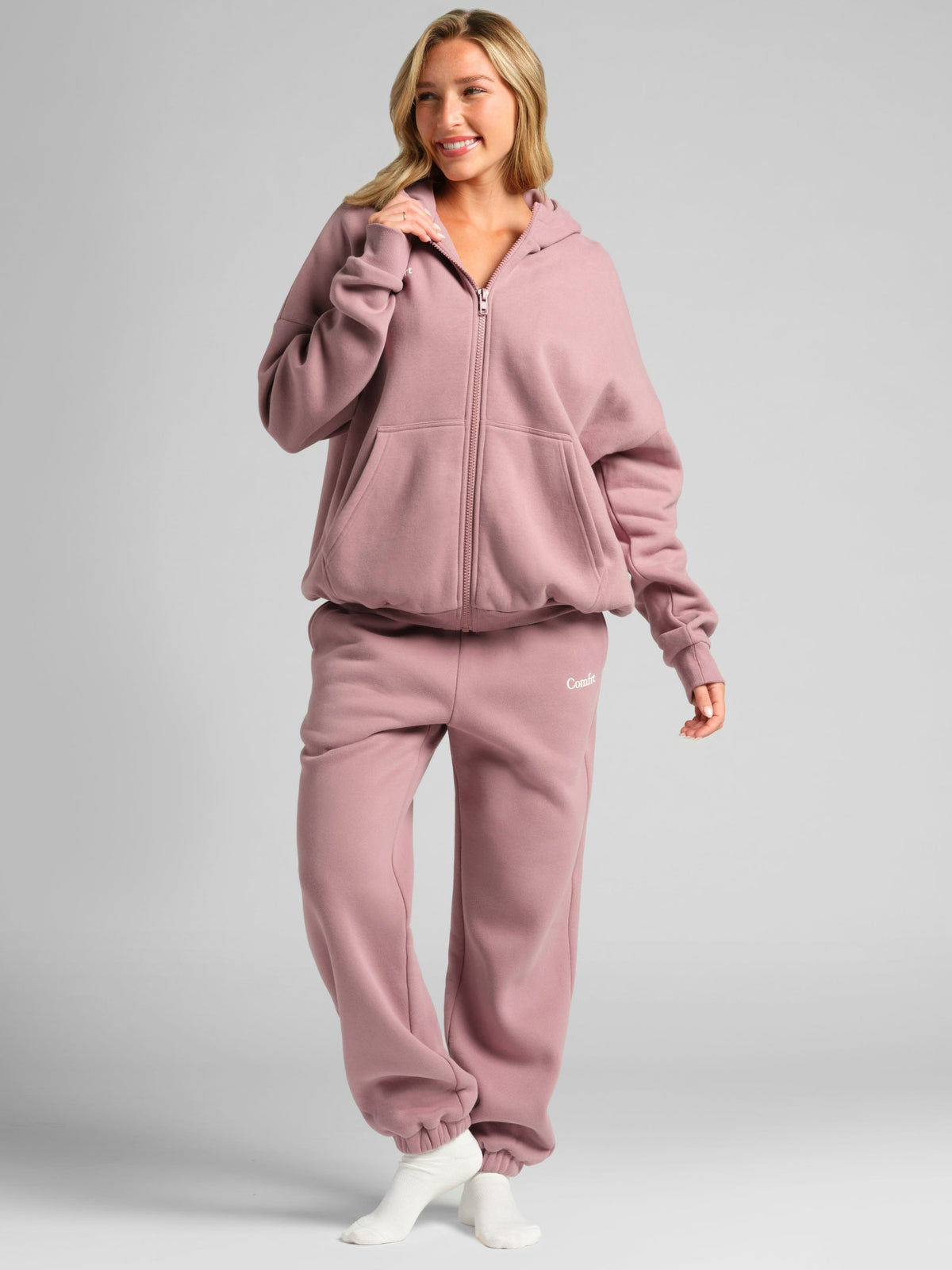 Cloud Zip Hoodie – Mega
