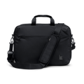 COMMUTERBAG Tasche in black (Schwarz) als Studioaufnahme in Frontansicht.