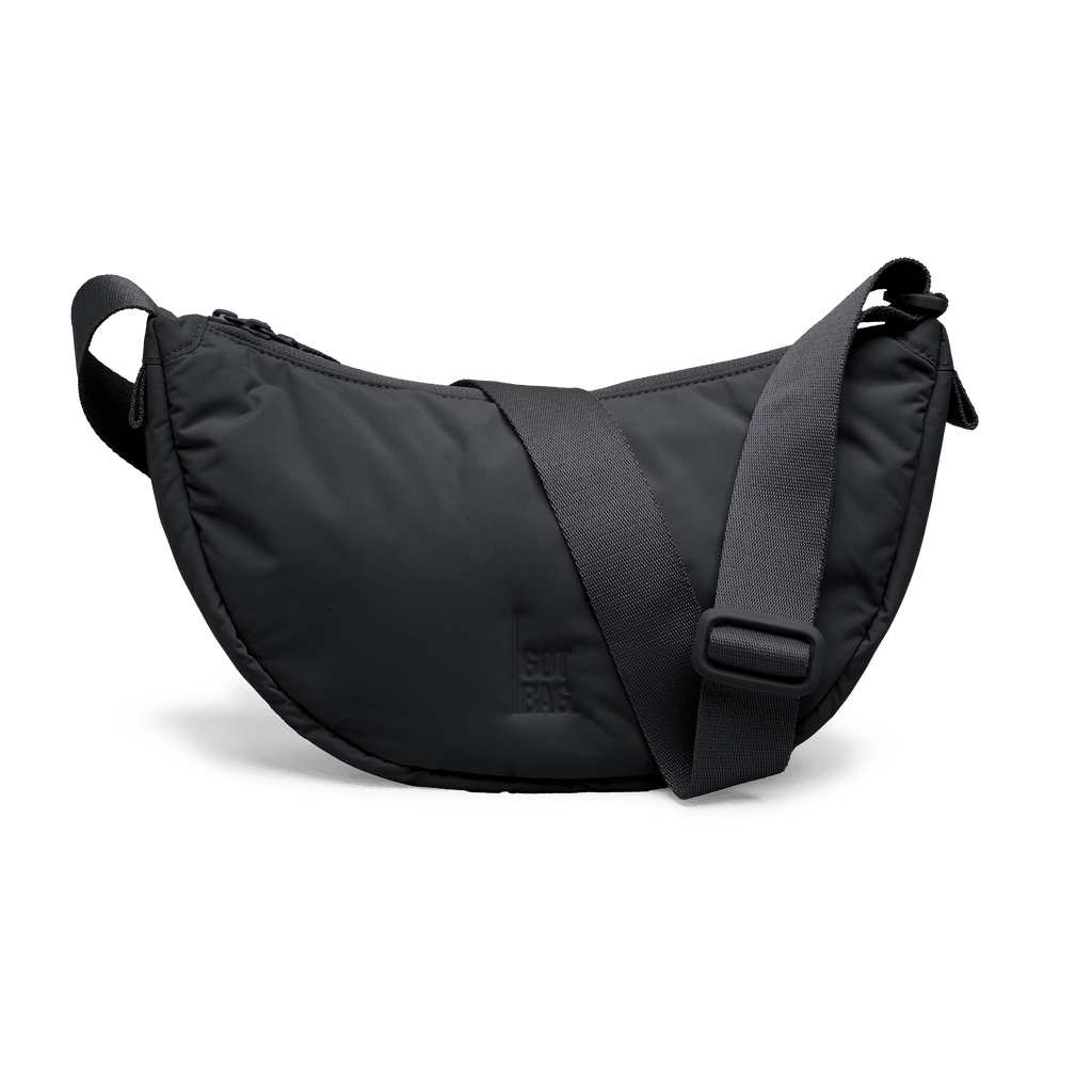 CLOUD MOON BAG SMALL Tasche in black (Schwarz) als Studioaufnahme in Frontansicht.