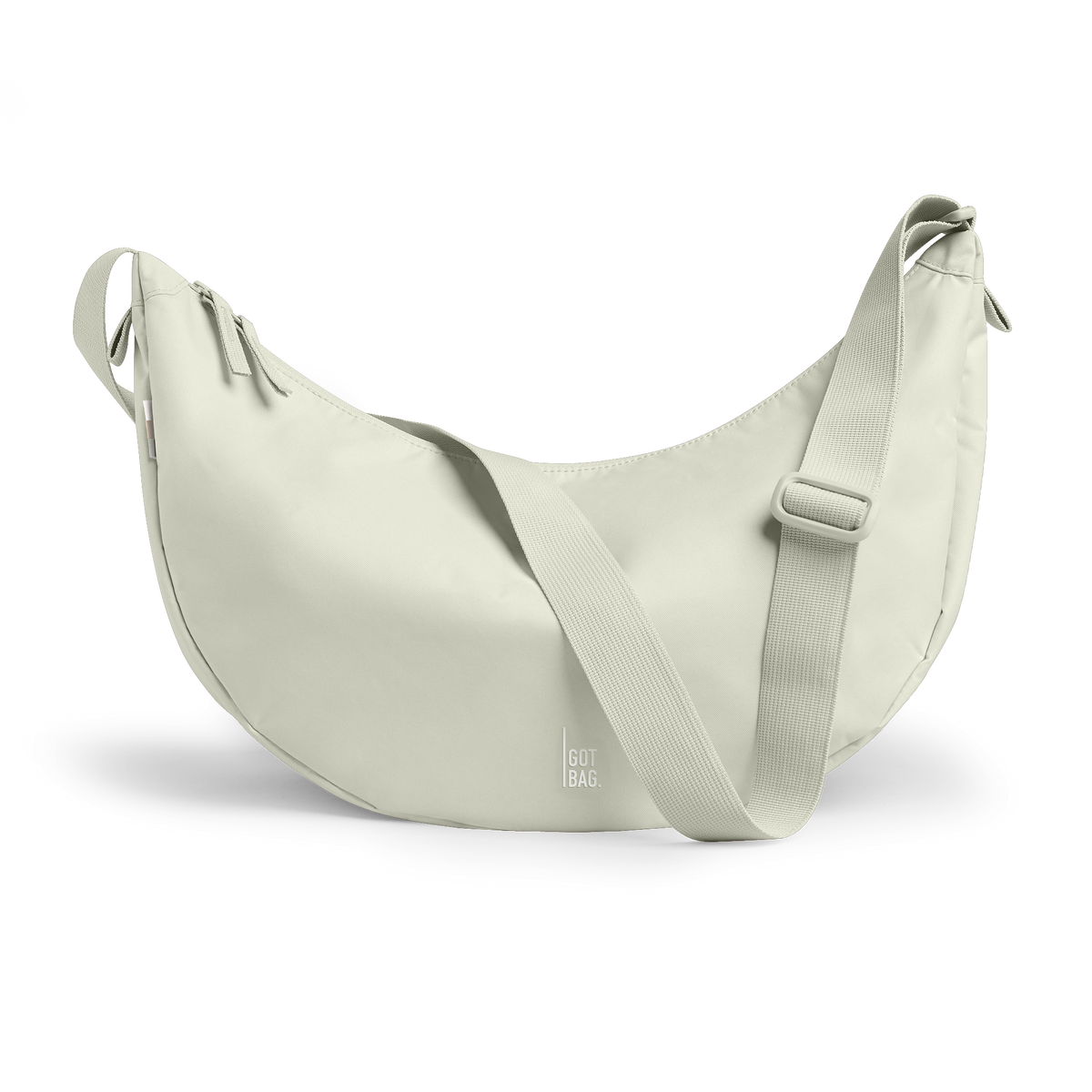 MOON BAG LARGE Tasche in beach foam (helles Grau) als Studioaufnahme in Frontansicht.