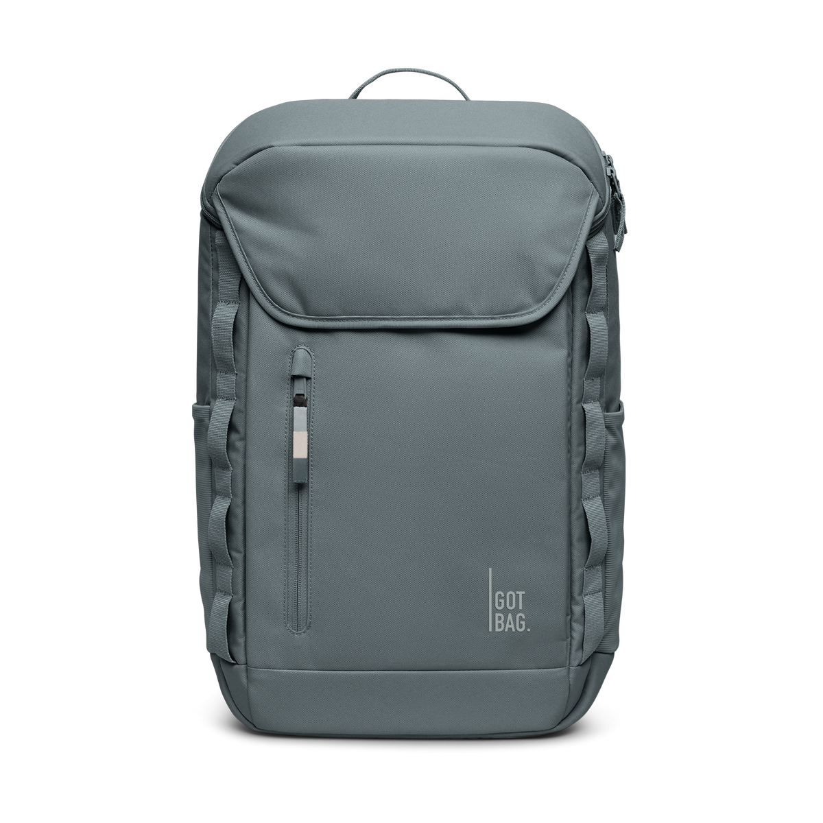 PRO PACK Rucksack in basalt (graues Eisblau) als Studioaufnahme in Frontansicht.