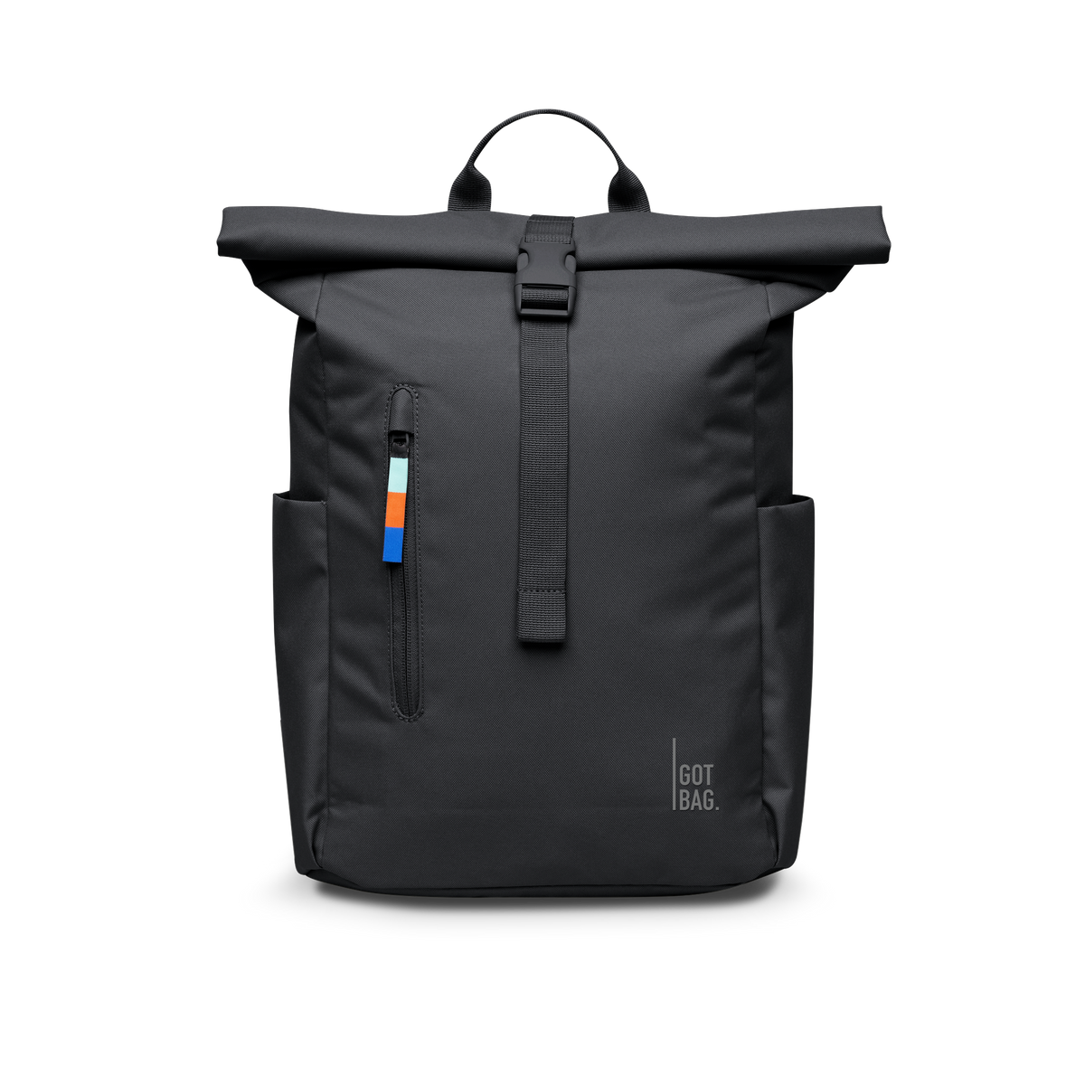 ROLLTOP EASY SMALL Rucksack in black (Schwarz) in Frontansicht.