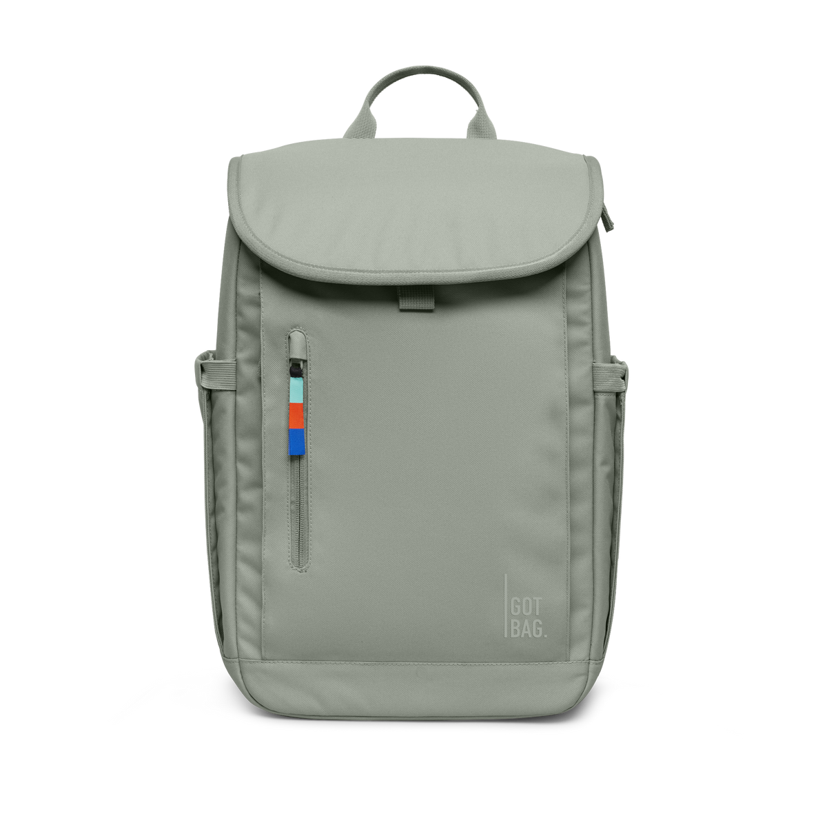 SERENE PACK Rucksack in bass (Salbeigrün) in Frontansicht.