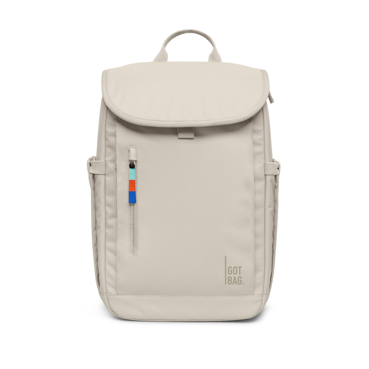 SERENE PACK Rucksack in soft shell (warmes Cremeweiß) als Studioaufnahme in Frontansicht.