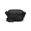 SLING BAG SMALL Tasche in black (Schwarz) als Studioaufnahme in Frontansicht.